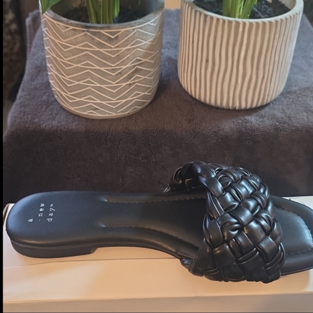 A New Day Women's Black Braided Sandals - Picture 5 of 5